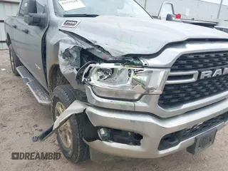 2024 Ram 2500 Big Horn with VIN 3C6UR5DJ5RG336430, listed as a IAAI auction lot 41939215 with 23,394 mi miles. Bid and sale history available at carsss.com. Image 6.