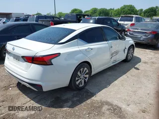 2019 Nissan Altima S with VIN 1N4BL4BV6KC196632, listed as a IAAI auction lot 41914605 with 106,597 mi miles and . Bid and sale history available at DreamBid. Image 4.
