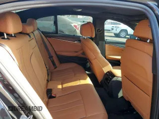 2022 BMW 5 Series M550i xDrive z VIN WBA13BK03NCK95022, wystawiony jako Copart lot #58600105 z przebiegiem 34 142 mil mil oraz Szkoda całkowita • Salvage title. Historia ofert i sprzedaży dostępna na DreamBid. Obrazek 10.