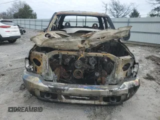 2003 Ford Super Duty F-250 XL with VIN 1FTNW20F53EA73053, listed as a Copart auction lot 82492454 with 0 mi miles and Non Repairable. Bid and sale history available at carsss.com. Image 5.