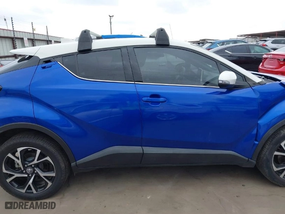2019 Toyota C-HR XLE with VIN NMTKHMBX8KR079399, listed as a IAAI auction lot 41701134 with 71,892 mi miles. Bid and sale history available at carsss.com. Image 13.