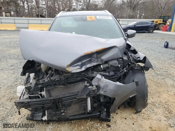 2020 Nissan Kicks SV with VIN 3N1CP5CV2LL477729, listed as a Copart auction lot 45300225 with 91,550 mi miles and Salvage Title. Bid and sale history available at carsss.com. Image 5.