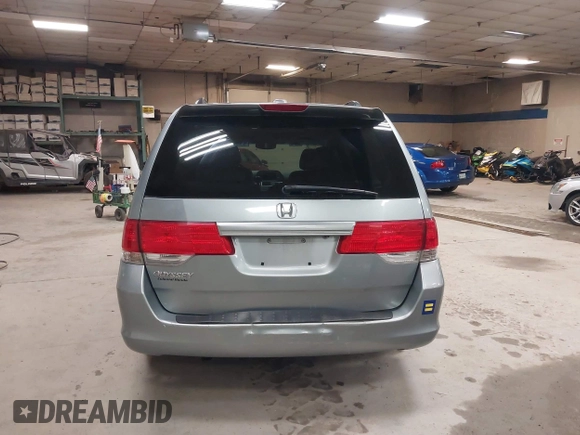 2009 Honda Odyssey EX-L with VIN 5FNRL38789B015524, listed as a IAAI auction lot 42135465 with 242,005 mi miles. Bid and sale history available at carsss.com. Image 15.