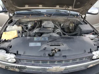 2000 Chevrolet Silverado 1500 LS with VIN 2GCEC19V8Y1321950, listed as a Copart auction lot 89386985 with 260,730 mi miles and Salvage Title. Bid and sale history available at carsss.com. Image 11.