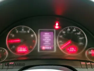 2006 Audi A4 2.0T z VIN WAUDF78EX6A194867, wystawiony jako Copart lot #82792104 z przebiegiem 125 919 mil mil oraz Szkoda całkowita • Salvage title. Historia ofert i sprzedaży dostępna na DreamBid. Obrazek 9.
