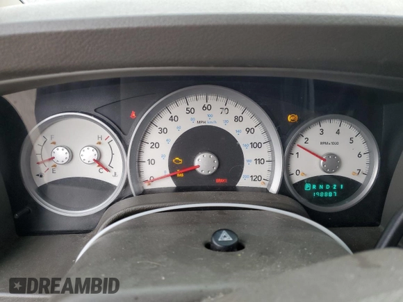 2007 Dodge Durango Limited with VIN 1D8HD58257F561121, listed as a Copart auction lot 81797554 with 198,887 mi miles and Salvage title. Bid and sale history available at DreamBid. Image 9.