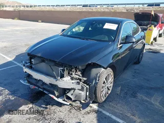 2021 BMW 2 Series 228i with VIN WBA53AK02M7H51551, listed as a IAAI auction lot 42466137 with 39,546 mi miles and . Bid and sale history available at DreamBid. Image 20.
