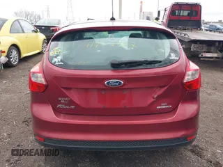 2013 Ford Focus SE with VIN 1FADP3K26DL275329, listed as a IAAI auction lot 41922232 with 86,211 mi miles and . Bid and sale history available at carsss.com. Image 17.