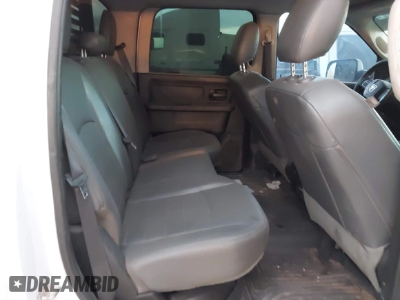 2018 Ram 2500 Tradesman with VIN 3C6UR5HJ6JG425275, listed as a IAAI auction lot 42430241 with 152,367 mi miles and . Bid and sale history available at DreamBid. Image 8.