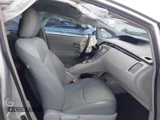 2013 Toyota Prius One with VIN JTDKN3DU1D1730931, listed as a IAAI auction lot 41549315 with 162,741 mi miles. Bid and sale history available at carsss.com. Image 5.