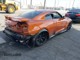 2017 Nissan GT-R Premium с VIN JN1AR5EF2HM820365, выставлен на аукционе IAAI как лот 41594390 с пробегом Не указан миль и . История ставок и продаж доступна на DreamBid. Изображение 4.