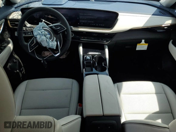 2025 Buick Envision Preferred with VIN LRBFZME49SD005985, listed as a Copart auction lot 50192235 with 555 mi miles and Salvage Title. Bid and sale history available at DreamBid. Image 8.