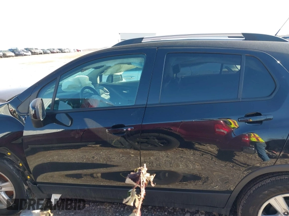 2021 Chevrolet Trax LT with VIN KL7CJLSB7MB335483, listed as a IAAI auction lot 41476473 with 167,612 mi miles and . Bid and sale history available at DreamBid. Image 14.