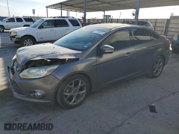 2013 Ford Focus SE with VIN 1FADP3F2XDL176880, listed as a Copart auction lot 47260975 with 102,869 mi miles and Salvage Title. Bid and sale history available at carsss.com. Image 1.
