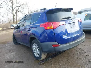 2015 Toyota RAV4 LE with VIN 2T3BFREV8FW400165, listed as a IAAI auction lot 41664594 with 257,962 mi miles. Bid and sale history available at carsss.com. Image 3.