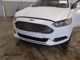 2013 Ford Fusion SE with VIN 3FA6P0H78DR268040, listed as a IAAI auction lot 41524125 with 172,712 mi miles. Bid and sale history available at carsss.com. Image 6.