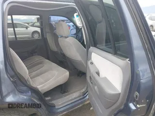 2005 Ford Explorer XLT с VIN 1FMZU73KX5UB12365, выставлен на аукционе IAAI как лот 42156806 с пробегом 151 706 миль миль и . История ставок и продаж доступна на DreamBid. Изображение 8.