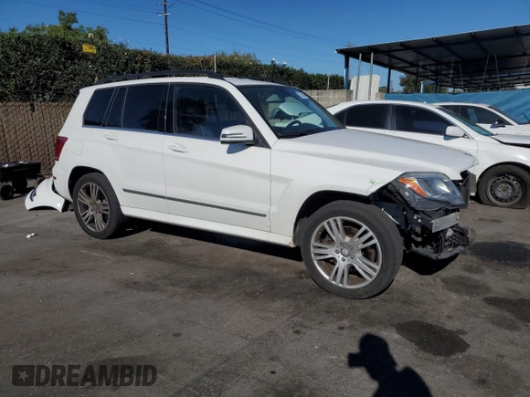 2015 Mercedes-Benz GLK 350 with VIN WDCGG5HB4FG364820, listed as a Copart auction lot 75558544 with 92,996 mi miles and Salvage Title. Bid and sale history available at DreamBid. Image 4.