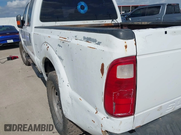 2016 Ford F-250 Lariat with VIN 1FT7W2B6XGEC70313, listed as a IAAI auction lot 40381548 with Not provided miles and . Bid and sale history available at DreamBid. Image 17.