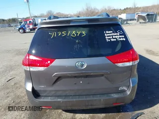 2014 Toyota Sienna Ltd with VIN 5TDDK3DC4ES083230, listed as a IAAI auction lot 41751843 with 184,501 mi miles. Bid and sale history available at carsss.com. Image 17.