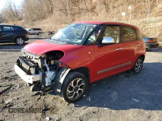 2014 FIAT 500L Lounge with VIN ZFBCFACH8EZ018710, listed as a Copart auction lot 84325754 with 49,445 mi miles and Salvage Title. Bid and sale history available at carsss.com. Image 1.
