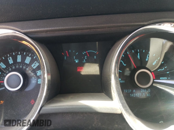 2014 Ford Mustang V6 with VIN 1ZVBP8AM4E5321289, listed as a Copart auction lot 57625845 with 143,127 mi miles and Salvage title. Bid and sale history available at DreamBid. Image 9.