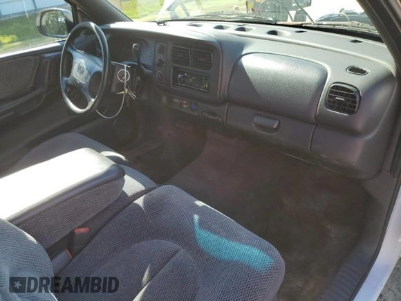 1998 Dodge Dakota SLT z VIN 1B7GL22X7WS691150, wystawiony jako Copart lot #52904105 z przebiegiem 209 423 mil mil oraz Szkoda całkowita • Salvage title. Historia ofert i sprzedaży dostępna na DreamBid. Obrazek 8.