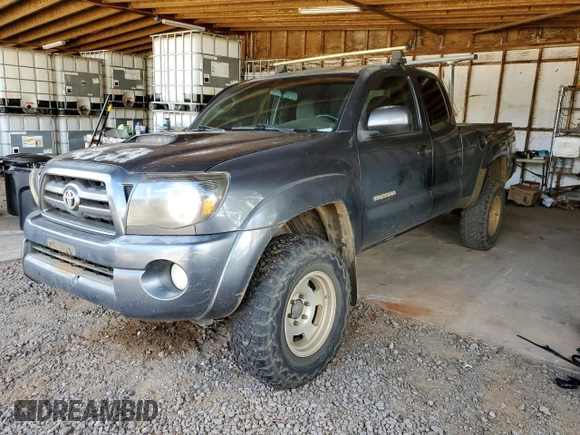 2009 Toyota Tacoma with VIN 5TEUU42N39Z660553, listed as a Copart auction lot 46369755 with 116,125 mi miles and Salvage Title. Bid and sale history available at carsss.com. Image 1.