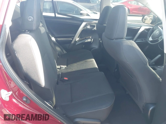 2018 Toyota RAV4 XLE with VIN JTMWFREV8JD119720, listed as a IAAI auction lot 41981890 with 43,048 mi miles. Bid and sale history available at carsss.com. Image 8.