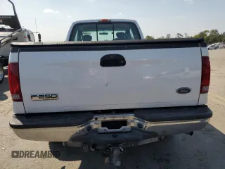 2006 Ford Super Duty F-250 XL with VIN 1FTSX21596EB37007, listed as a Copart auction lot 71109544 with 179,292 mi miles and Salvage Title. Bid and sale history available at carsss.com. Image 6.