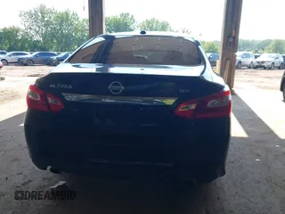 2017 Nissan Altima SV z VIN 1N4AL3AP3HC283714, wystawiony jako IAAI lot #42405326 z przebiegiem 175 101 mil mil oraz . Historia ofert i sprzedaży dostępna na DreamBid. Obrazek 16.