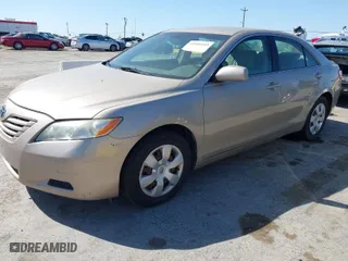 2007 Toyota Camry CE with VIN 4T1BE46K97U180782, listed as a IAAI auction lot 42046103 with 171,607 mi miles. Bid and sale history available at carsss.com. Image 2.