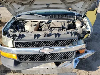 2004 Chevrolet Express Passenger with VIN 1GAHG39U641193334, listed as a Copart auction lot 74011934 with 330,603 mi miles and Salvage Title. Bid and sale history available at carsss.com. Image 13.
