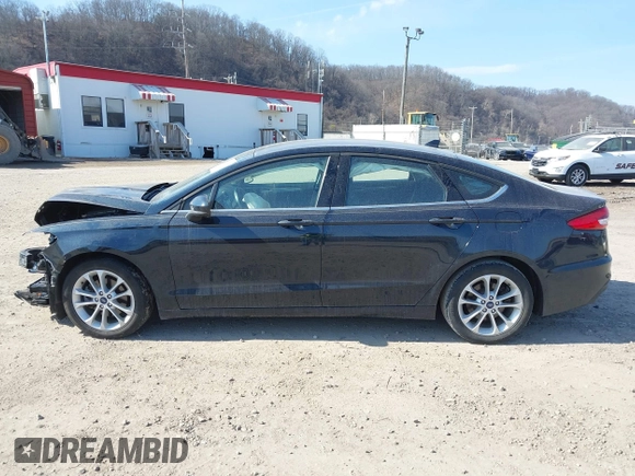 2020 Ford Fusion SE with VIN 3FA6P0LU4LR262988, listed as a IAAI auction lot 41768189 with 64,086 mi miles and . Bid and sale history available at DreamBid. Image 15.