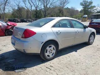 2006 Pontiac G6 1SV with VIN 1G2ZF55B464169067, listed as a IAAI auction lot 41811555 with 17,574 mi miles and . Bid and sale history available at DreamBid. Image 4.