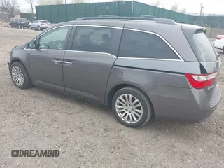 2011 Honda Odyssey EX with VIN 5FNRL5H49BB082706, listed as a IAAI auction lot 42080414 with 228,176 mi miles and . Bid and sale history available at carsss.com. Image 3.
