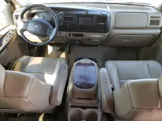2005 Ford Excursion Limited with VIN 1FMSU43P65ED42104, listed as a Copart auction lot 77816234 with 210,643 mi miles and Clean Title. Bid and sale history available at carsss.com. Image 8.