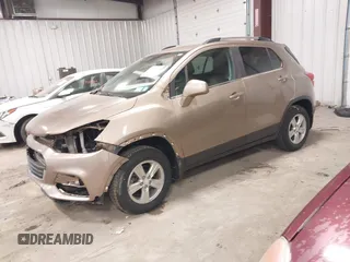 2018 Chevrolet Trax LT with VIN 3GNCJPSB4JL161027, listed as a IAAI auction lot 41750427 with 64,683 mi miles. Bid and sale history available at carsss.com. Image 17.