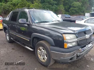 2005 Chevrolet Avalanche Z71 with VIN 3GNEK12Z05G181712, listed as a IAAI auction lot 42600356 with 189,651 mi miles and . Bid and sale history available at DreamBid. Image 1.