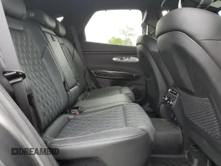 2024 Genesis GV70 Sport z VIN 5NMMCDTC8RH004817, wystawiony jako Copart lot #58254995 z przebiegiem 27 557 mil mil oraz Szkoda całkowita • Salvage title. Historia ofert i sprzedaży dostępna na DreamBid. Obrazek 11.