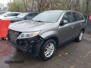 2014 Kia Sorento LX with VIN 5XYKT3A67EG477367, listed as a IAAI auction lot 41911249 with 172,320 mi miles and . Bid and sale history available at DreamBid. Image 19.