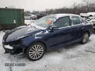 2011 Volkswagen Jetta SEL с VIN 3VWLZ7AJ8BM331229, выставлен на аукционе Copart как лот 88297405 с пробегом 179 031 миль миль и Списание • Salvage title. История ставок и продаж доступна на DreamBid. Изображение 1.