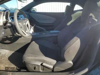 2013 Chevrolet Camaro LS z VIN 2G1FA1E31D9159064, wystawiony jako Copart lot #83698194 z przebiegiem 131 642 mil mil oraz Szkoda całkowita • Salvage title. Historia ofert i sprzedaży dostępna na DreamBid. Obrazek 7.