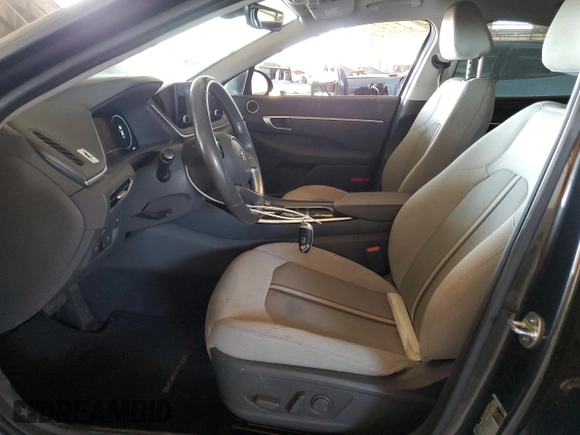 2020 Hyundai Sonata SEL z VIN 5NPEF4JA8LH041986, wystawiony jako Copart lot #54867415 z przebiegiem 46 872 mil mil oraz Szkoda całkowita • Salvage title. Historia ofert i sprzedaży dostępna na DreamBid. Obrazek 7.