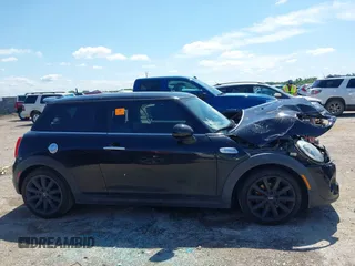 2016 MINI Hardtop S with VIN WMWXP7C51G3B49102, listed as a IAAI auction lot 42443771 with 97,626 mi miles and . Bid and sale history available at DreamBid. Image 13.