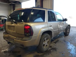 2004 Chevrolet TrailBlazer LS with VIN 1GNDT13S342194391, listed as a IAAI auction lot 42083394 with 215,125 mi miles and . Bid and sale history available at DreamBid. Image 4.