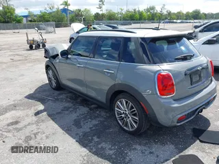 2018 MINI Hardtop 4 Door Cooper S с VIN WMWXU3C55J2F51056, выставлен на аукционе IAAI как лот 42484892 с пробегом 107 460 миль миль и . История ставок и продаж доступна на DreamBid. Изображение 3.