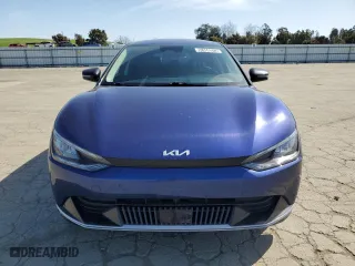 2023 Kia EV6 Wind with VIN KNDC34LA7P5150409, listed as a Copart auction lot 52458975 with 59,445 mi miles and Clean Title. Bid and sale history available at carsss.com. Image 5.