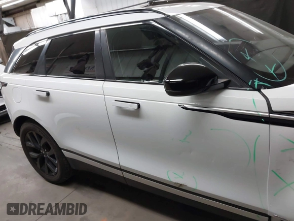 2019 Land Rover Range Rover Velar S with VIN SALYB2EX7KA781572, listed as a IAAI auction lot 42182286 with 35,316 mi miles and . Bid and sale history available at DreamBid. Image 14.