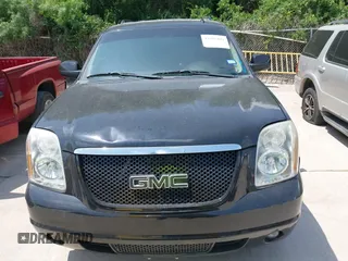 2008 GMC Yukon Denali z VIN 1GKFK63868J212274, wystawiony jako IAAI lot #42325441 z przebiegiem 272 701 mil mil oraz . Historia ofert i sprzedaży dostępna na DreamBid. Obrazek 11.
